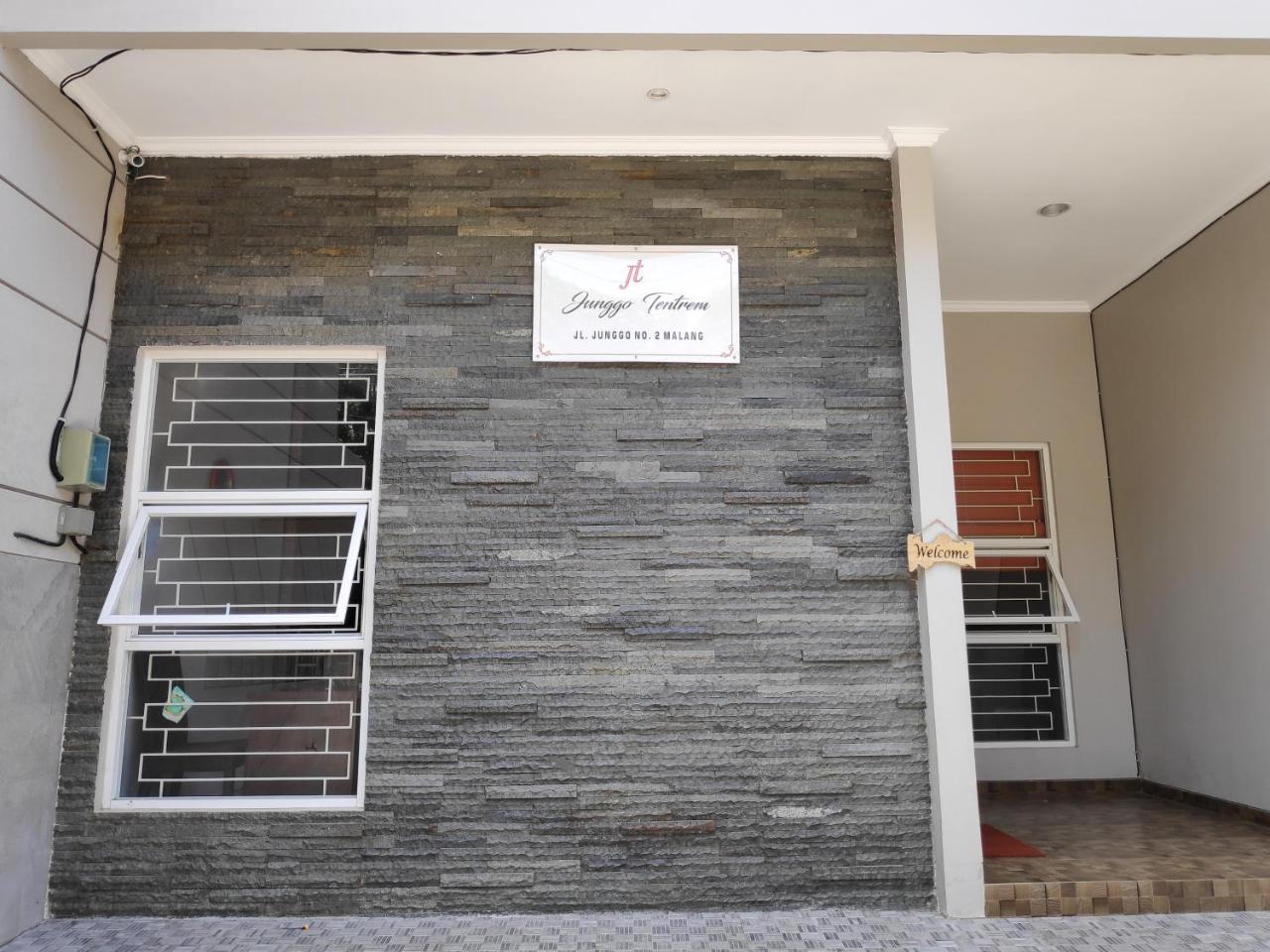 Reddoorz @ Lowokwaru Malang Exterior foto